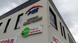 literypodswietlane_04